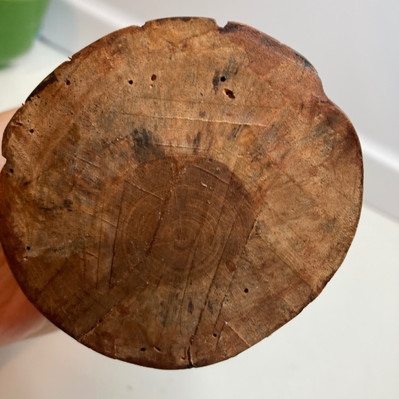 Hand Carved Wood Bald Eagle or Hawk Figurine 8.75” Tall Bird Statue - Picture 10 of 11